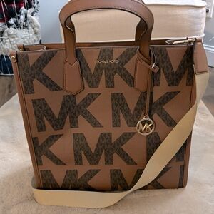 NWT Large Leather Michael Kors Purse